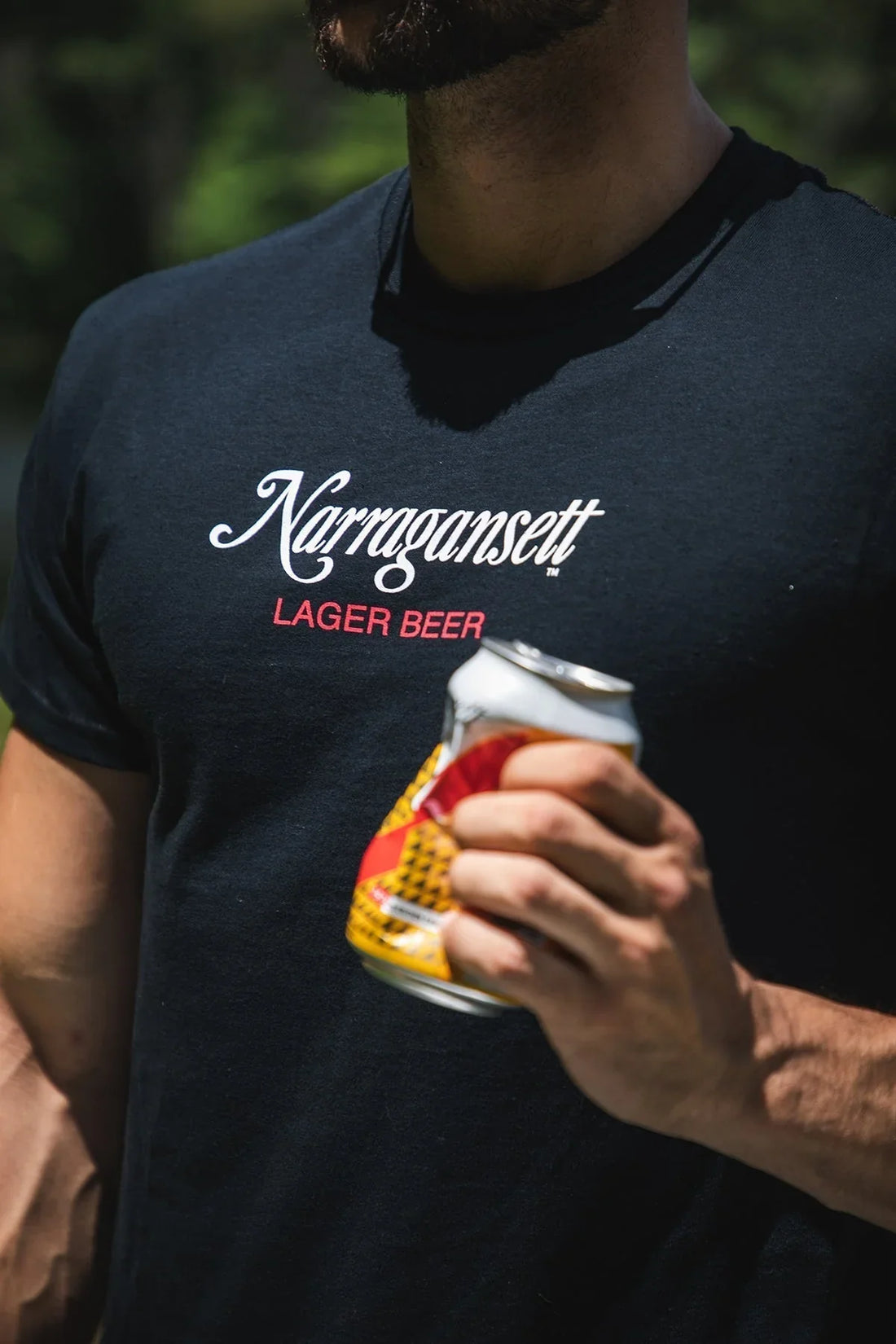 Why Middle-Aged Men Wear Beer Tees: A Hilarious Dive into Nostalgia, Dad Bods, and Hops