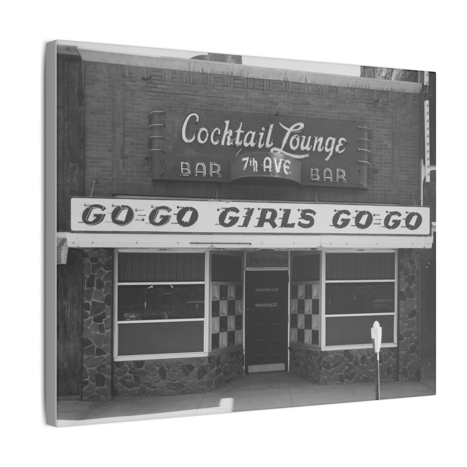 Retro Cocktail Lounge Canvas Print - Old School Male 