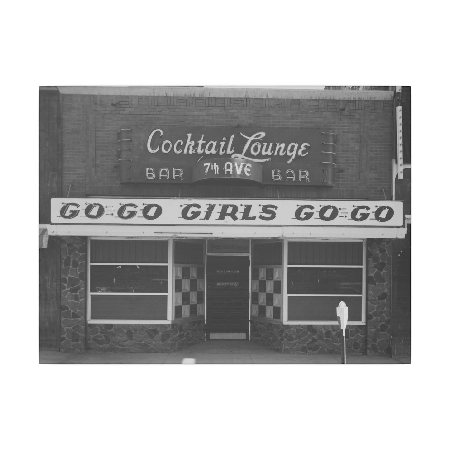 Retro Cocktail Lounge Canvas Print - Old School Male 