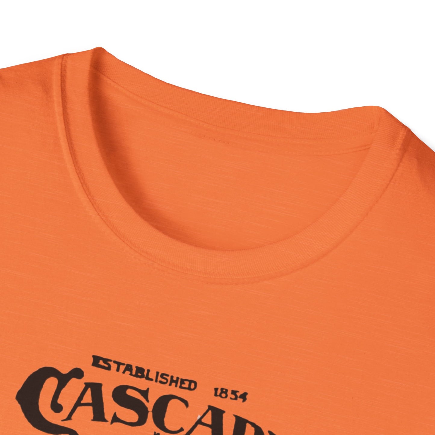 Vintage Cascade Highballs T-Shirt - 100% Cotton, Classic Fit, Versatile Style for Any Occasion